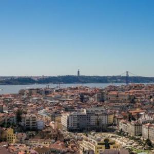 Lisbonne terrasse Family   AC   wifi Lisbon 