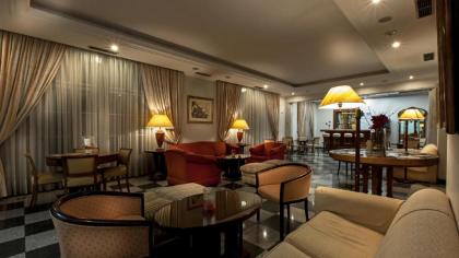 Hotel Metropole - image 7