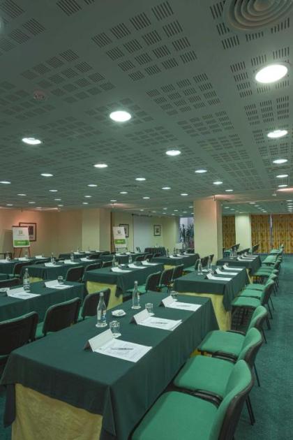 Holiday Inn Lisbon - image 20