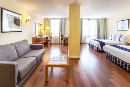 Holiday Inn Lisbon - image 6