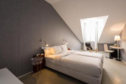 Alfama - Lisbon Lounge Suites - image 12