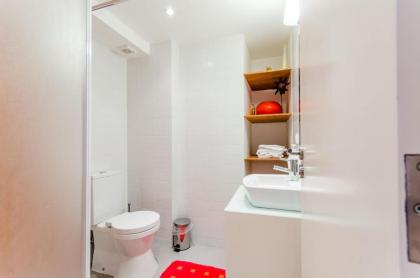 Lisbon Core Apartments In Bairro Alto Chiado - image 10