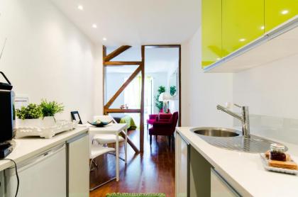 Lisbon Core Apartments In Bairro Alto Chiado - image 18