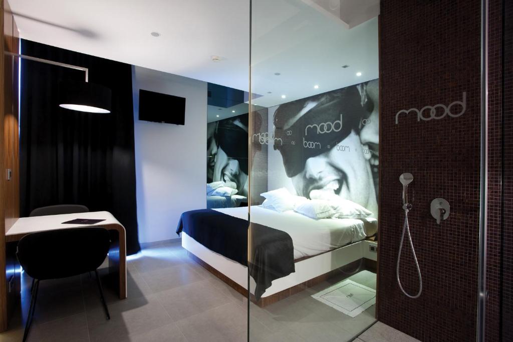 Mood - Private Suites - image 3