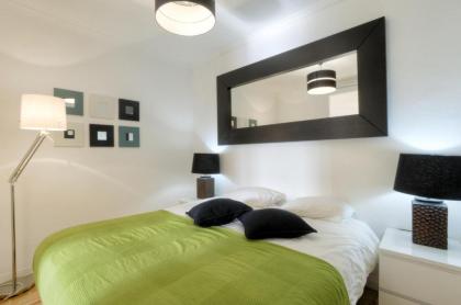 BmyGuest - Castelo Stylish Flat - image 9