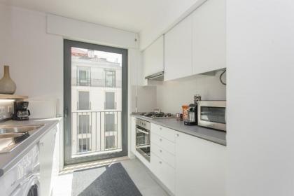 Bairrus Lisbon Apartments - Martim Moniz - image 17