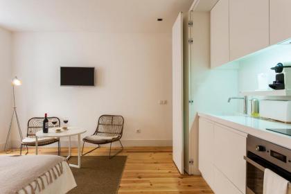 Lisbon Five Stars Apartments Combro 77 - image 14