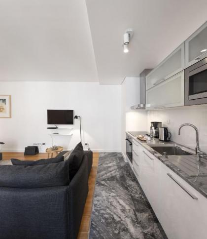 Lisbon Serviced Apartments - Baixa Castelo - image 12