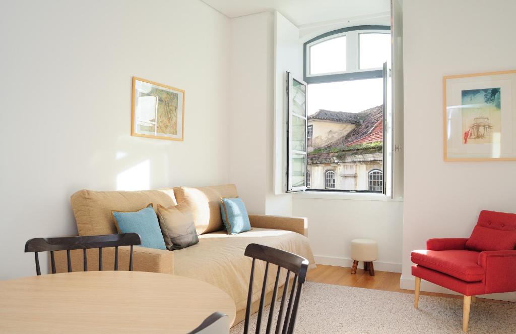 Lisbon Serviced Apartments - Baixa Castelo - image 3