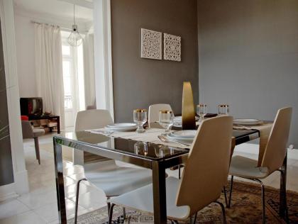 Chiado Lisbon Apartment - image 13