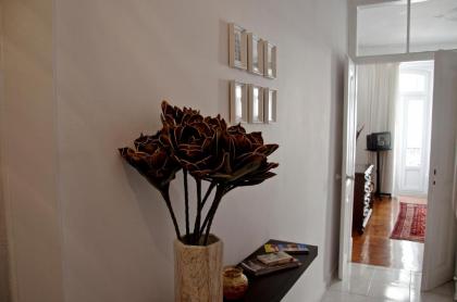 Chiado Lisbon Apartment - image 15