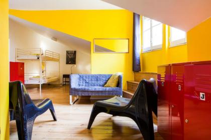 Lisbon Chillout Hostel - image 14