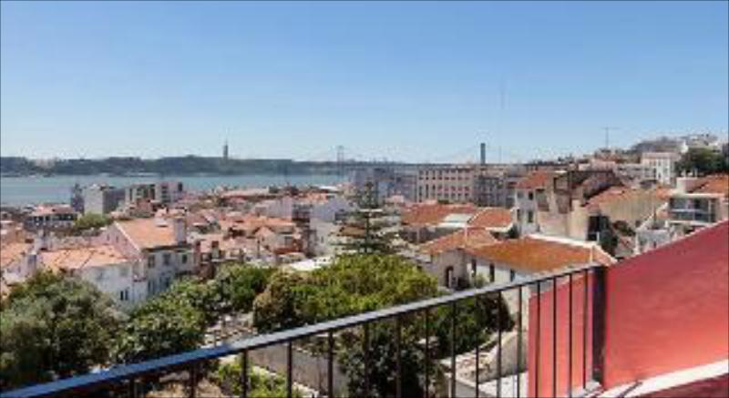 Hello Lisbon São Bento Boutique Apartments - image 6