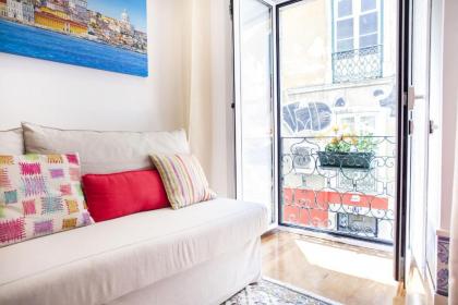 Typical Bairro Alto Apartment Lisbon - image 1