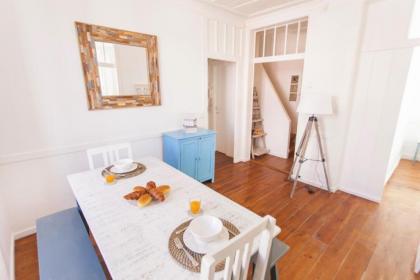 LovelyStay - Cosy Bairro Alto Duplex - image 12