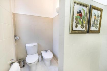 LovelyStay - Campo Pequeno Charming Apartment - image 17