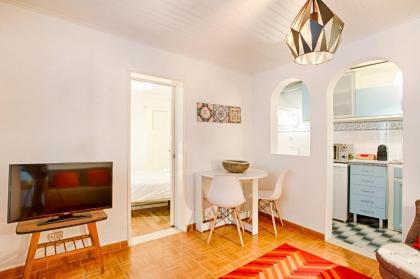 BmyGuest - Mouraria Central Apartment II - image 8