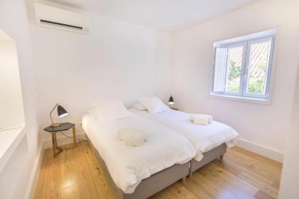 LovelyStay - Luxury Oasis in Bairro Alto - image 11