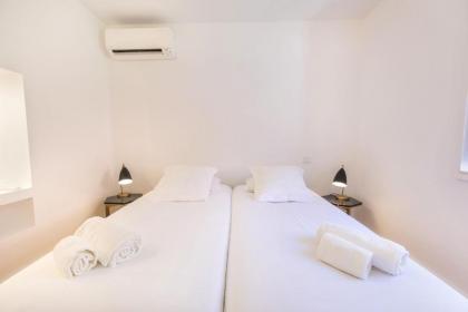 LovelyStay - Luxury Oasis in Bairro Alto - image 15