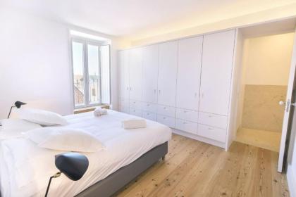 LovelyStay - Luxury Oasis in Bairro Alto - image 17