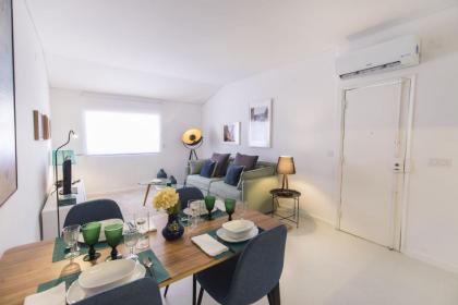 LovelyStay - Olive Apartment in Principe Real - image 3