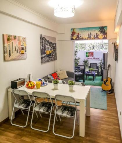 Live Lisboa Hostel - image 1