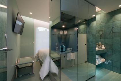 WC by The Beautique Hotels - image 3