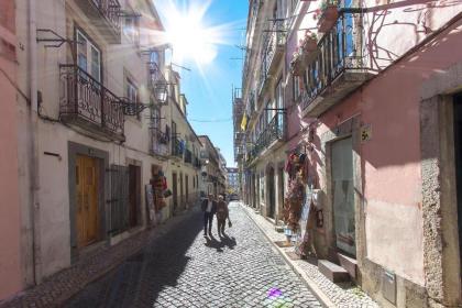 Bairro Alto Vintage by Homing - image 9