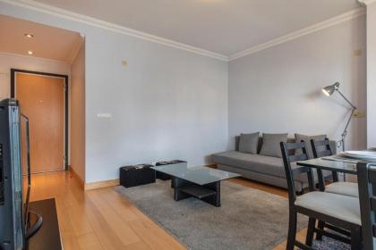 LovelyStay - Modern apartment in Anjos - image 11