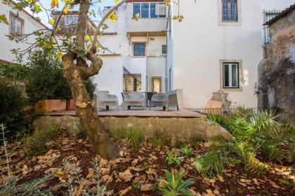 Portas De São Bento Apartments - image 18