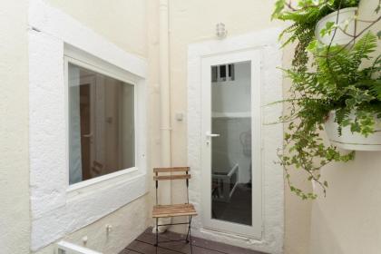 BeGuest Santa Catarina Lisbon Apartment - image 10