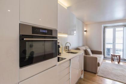 LovelyStay - Principe Real: modern and comfort! - image 11