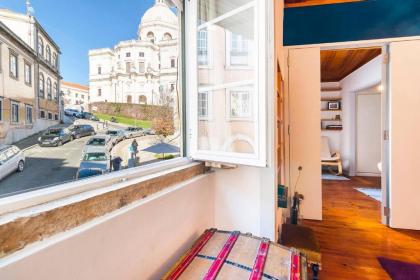 Alfama's Flat with a National Pantheon view - image 18