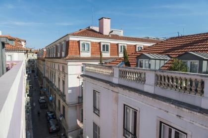 LovelyStay - Stunning Flat with Balcony in Bairro Alto - image 16