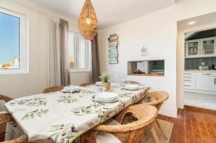 Large family flat in Campo de Ourique - image 17