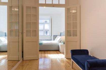 Chiado Apartment - Holiday Rental in Lisbon - image 14