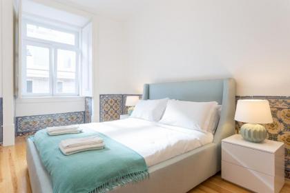 Chiado Apartment - Holiday Rental in Lisbon - image 9