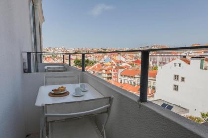 LovelyStay - Sunny Santa Catarina II - image 1