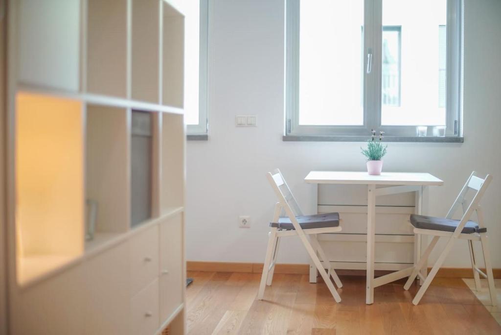 Spacious And Modern Studio In Belem! - image 4