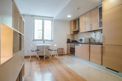 Spacious And Modern Studio In Belem! - image 6