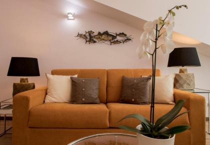 Apartamentos Rosa do Bairro Alto - image 19