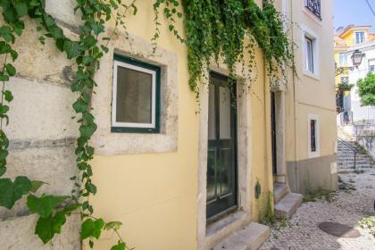 LovelyStay - Traditional Alfama View - image 14