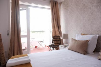 4U Lisbon Suites & Guesthouse VII Airport - image 19