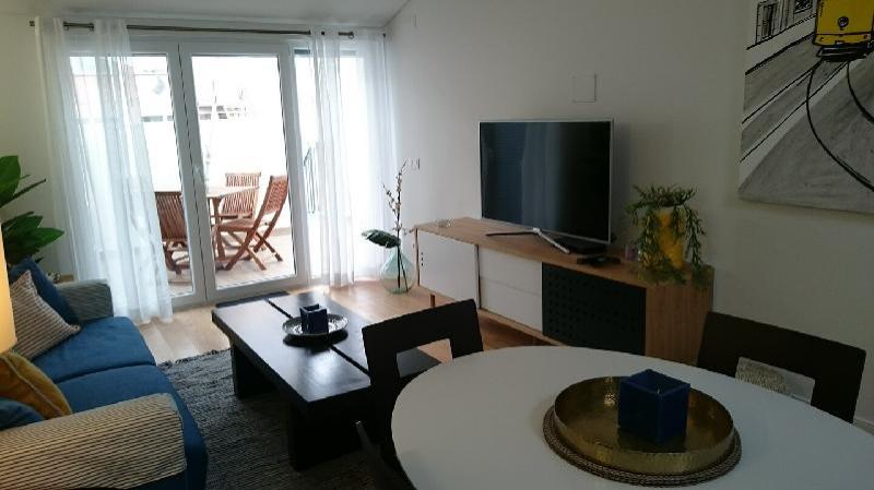 New 2 bedroom Tauro 195 Near El Corte Ingles - image 2