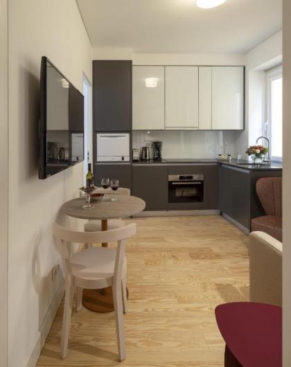 Lisbon Serviced Apartments - Santos - image 8