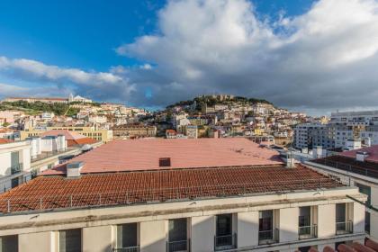 LovelyStay - Lisbon Home With Castle View - image 1