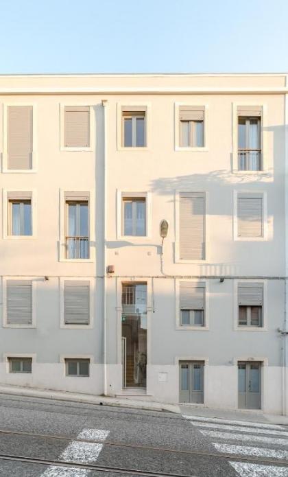 Casa Boma Lisboa - Modern & Luminous Apartment with Balcony - Alcantara I - image 2