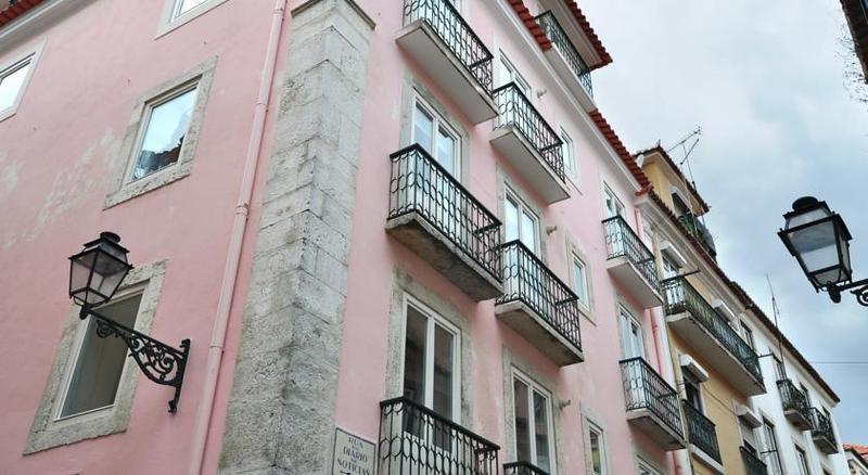 Hello Lisbon Bairro Alto Apartments - image 4