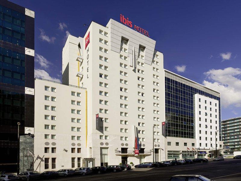 Hotel ibis Lisboa Jose Malhoa - main image