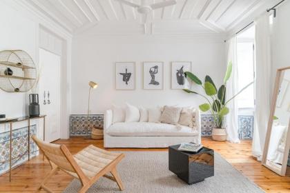 Casa Boma Lisboa - Typical and Spacious Apartment - Lapa II - image 1